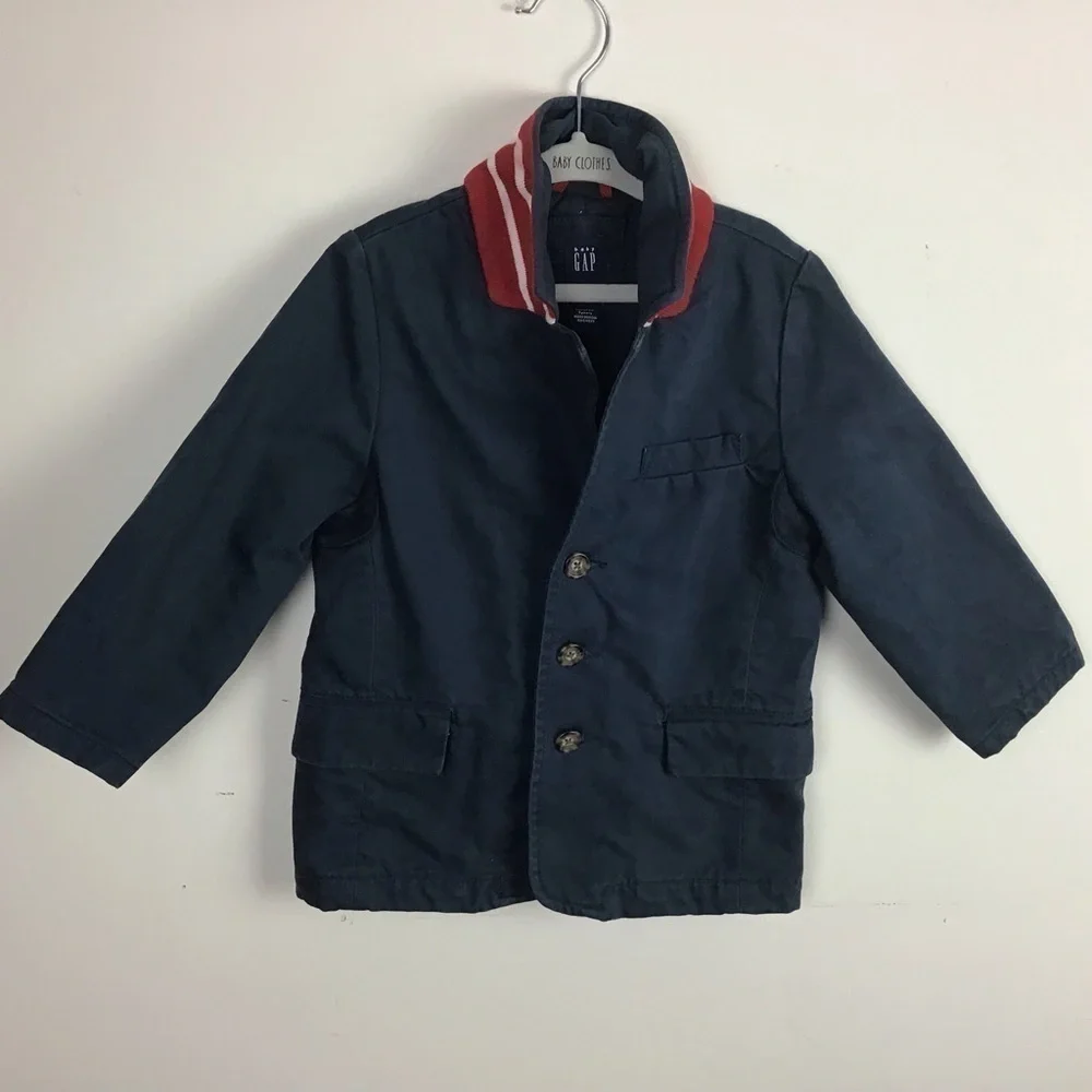 💥💥Old Navy 2005 canvas navy blue blazer with contrasting collar trim.size 3T.